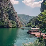 Ata アパート スコピエ