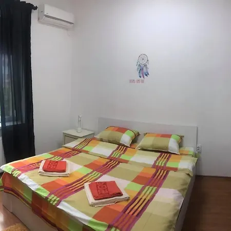 Ata דירה סקופיה