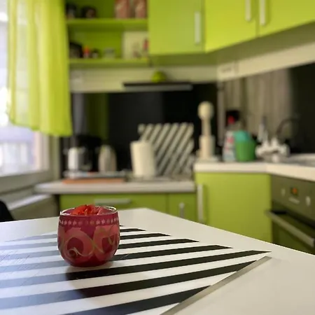 Apartment Ata *